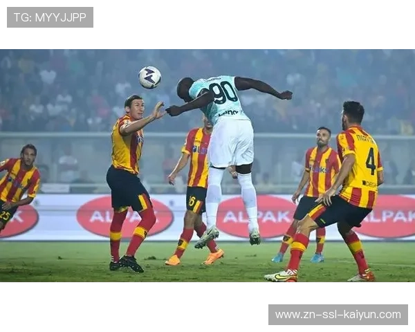 迪弗朗西斯科亟需带领莱切重振主场雄风