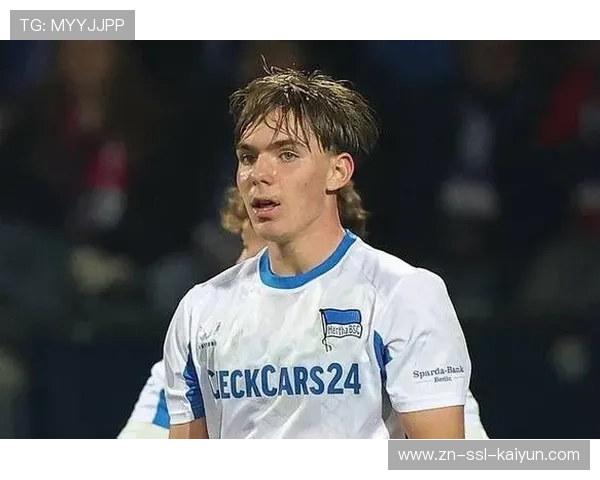 艾希霍恩面对转会诱惑表态：持续进步比转会更重要